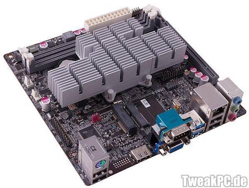 ECS stellt Mini-ITX-Mainboards mit passiver Kühlung des Prozessors vor