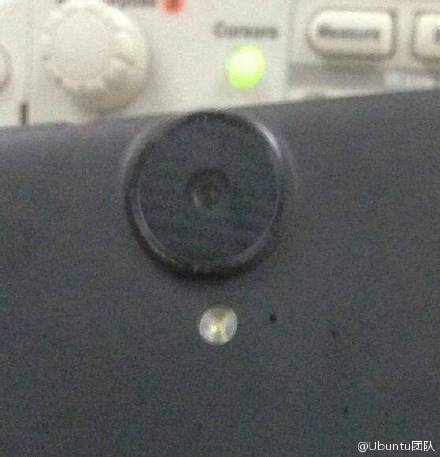 HTC One E9: Foto-Leak vom Plastik-M9