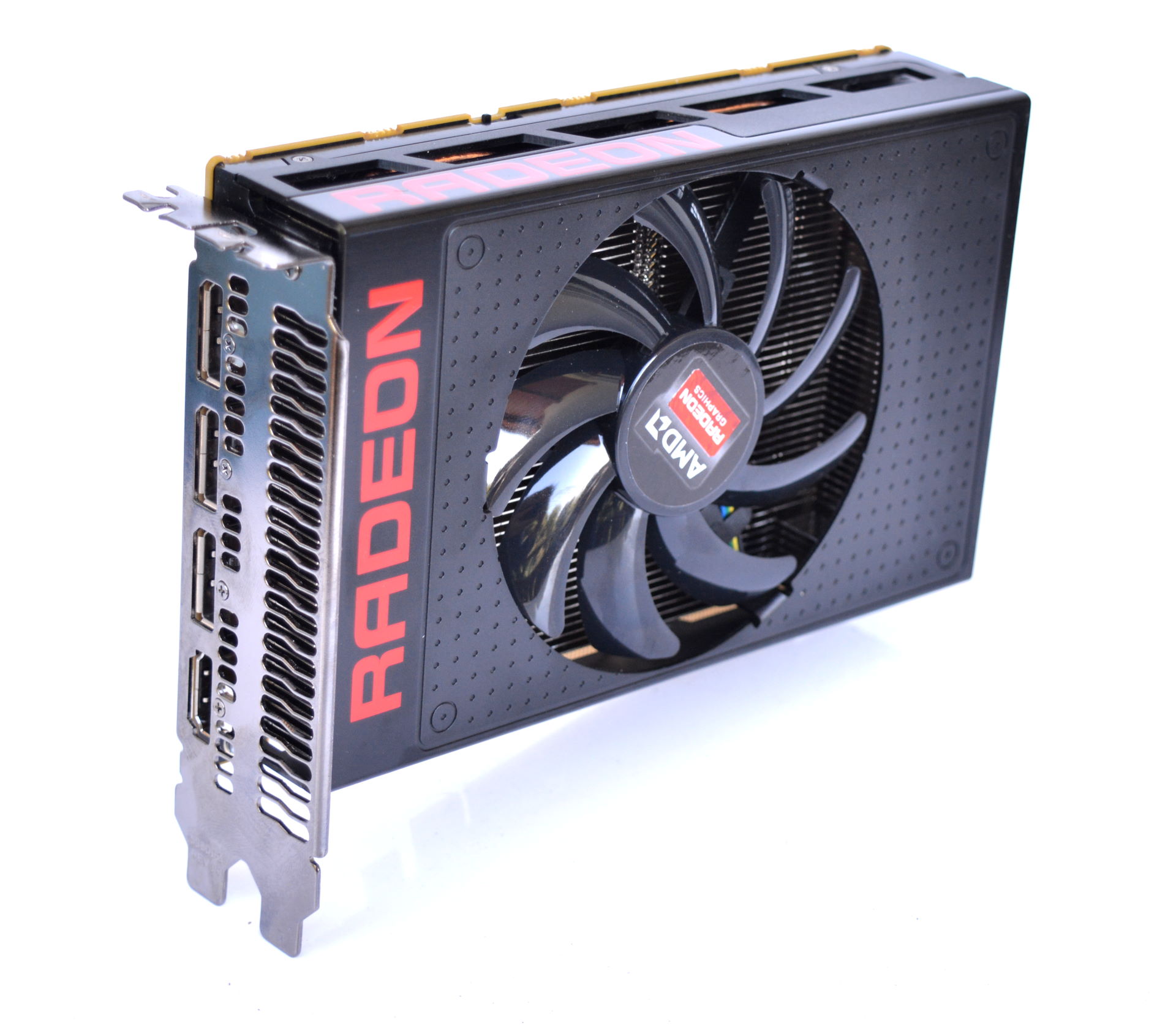 AMD Radeon R9 Nano Test und Benchmarks