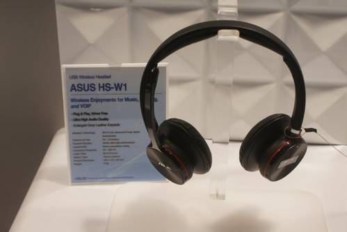 ASUS HS-W1: USB-Wireless-Headset auf der CeBIT