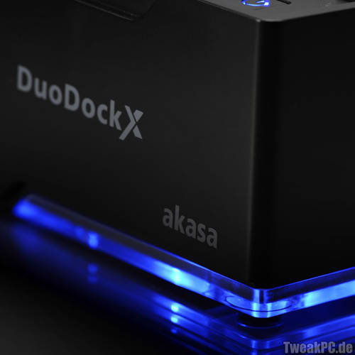 Akasa DuoDock X WiFi - Docking Station mit WLAN