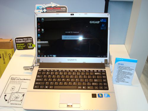 CeBIT 2010: Gigabyte M1405 Notebook mit NVIDIA GT 220