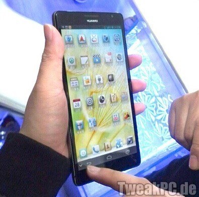 Huawei zeigt Smartphone mit 6,1-Zoll-Display und FullHD