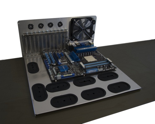 Lian Li PC-A79 - Entfernbarer Mainboard Tray