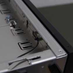 Zum vergrößern anklicken Lian Li PC-A79 - Lüfter Stromverorgung