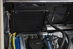 Lian Li PC-A79 - Radiator im Innenraum
