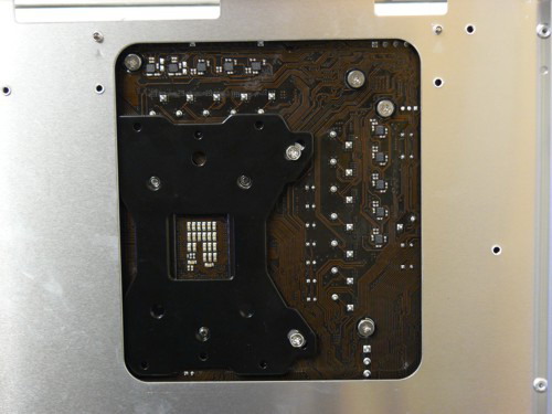 Lian Li PC-Z60 - Rückseitige Montageöffnung
