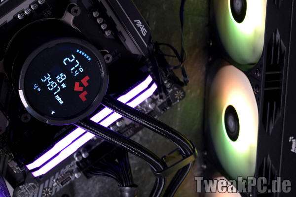 LevelPlay Combat Liquid 360 HUD